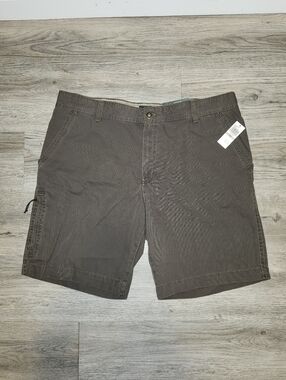 NWT Mens Canvas Terrain Shorts | Utility | 42W
